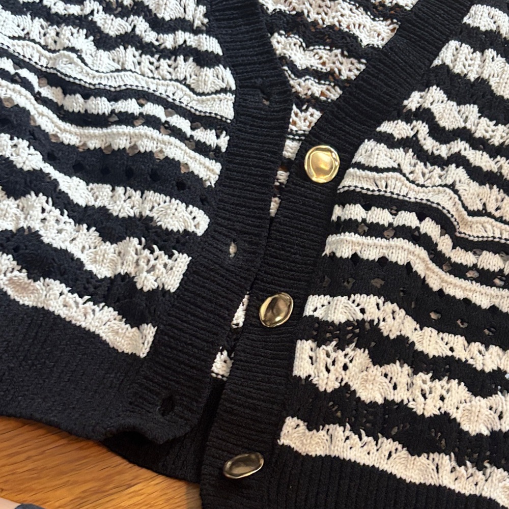 Laundry By Shelli Segal Black and White Striped Cardigan - Picture 2 of 2